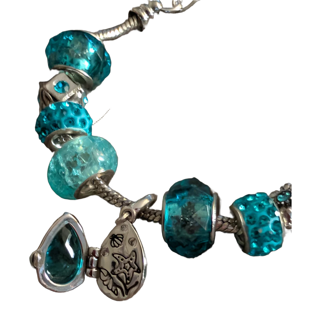 Tear Drop Locket #196